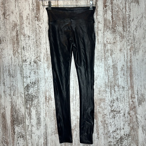 Spanx Black Faux Leather Leggings Style 2437 Sz S/P - Picture 4 of 15